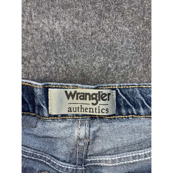 Wrangler Authentics Men's Classic 5-Pocket Relaxed Fit Cotton Jeans Size 28x 30 - Picture 3 of 9